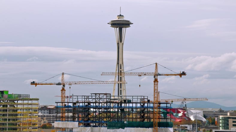 construction-economy-01-cranes-space-needle_1200xx5416-3049-0-292